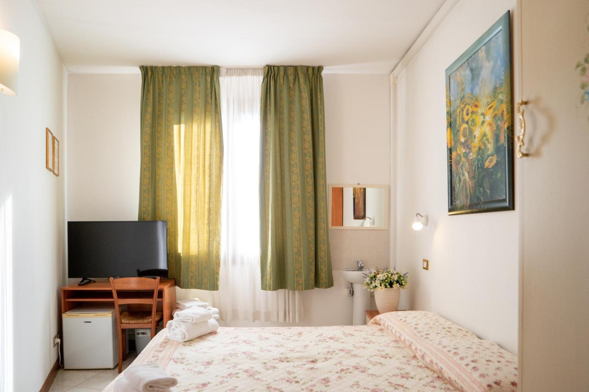Hotel New Aurora Venice Municipalità di Municipalità di Marghera Kültér fotó